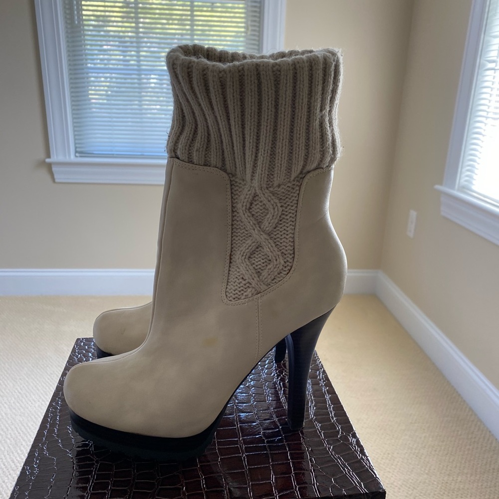 Platform high heeled boots